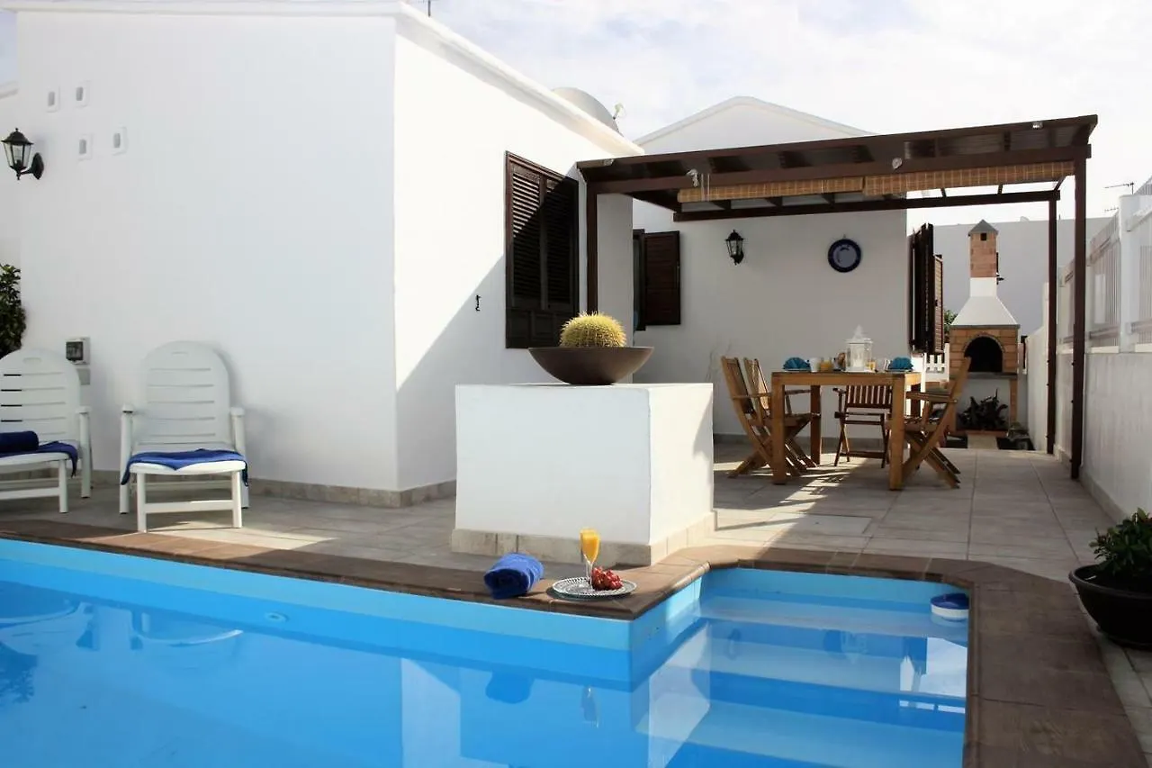 Villa Corona Roses Puerto del Carmen  0*, Puerto del Carmen (Lanzarote) Spain